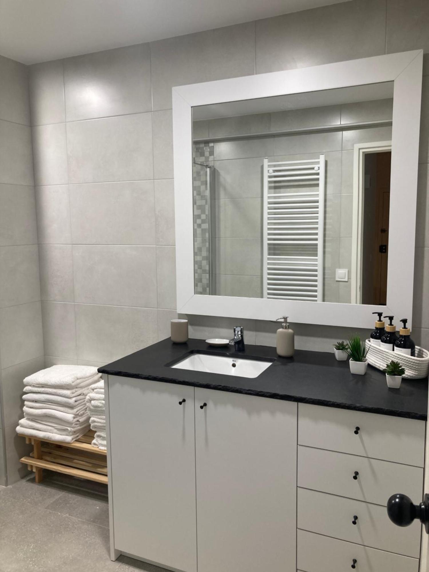 Apartament La Perla Джиронея Екстериор снимка